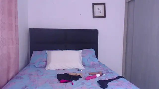 Tiiana online show from February 19, 2026, 5:09 pm