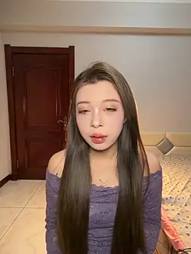 tuanzi125216 online show from November 11, 2025, 1:49 am