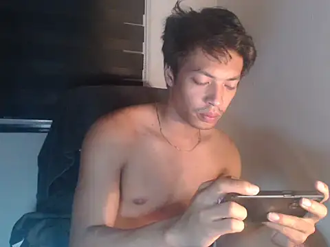 Snapshot of Asian_gregor chatting on February 5, 2026, 8:41 am Asian gregor online show from February 5, 2026, 8:41 am
