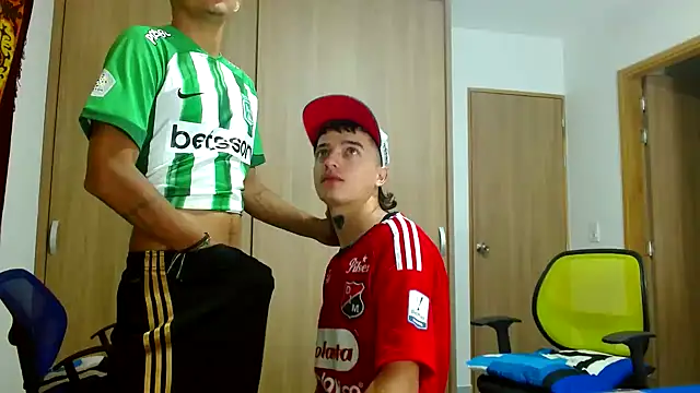 skinny23cm online show from December 16, 2024, 9:46 am