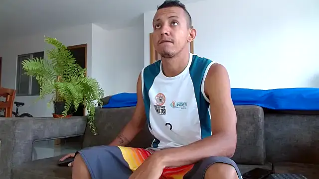 skinny23cm online show from January 12, 2025, 12:12 pm