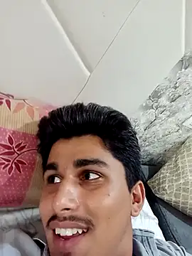 Snapshot of HarryChoudhary21 chatting on June 8, 2026, 7:47 pm HarryChoudhary21 online show from June 8, 2026, 7:47 pm