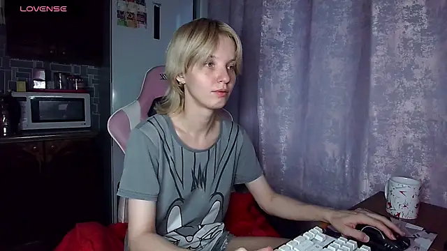 Madelaineses online show from June 29, 2026, 10:32 pm