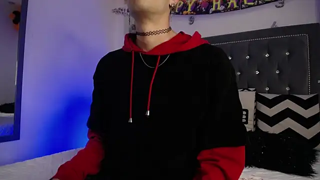 OzorioDany online show from October 10, 2025, 4:55 am