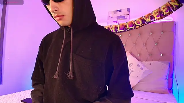 OzorioDany online show from October 21, 2025, 3:29 am