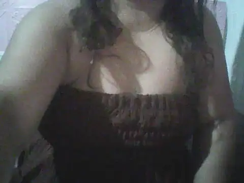 Snapshot of Azrielxx05 chatting on April 9, 2026, 3:06 pm Azrielxx05 online show from April 9, 2026, 3:06 pm
