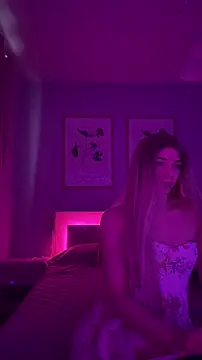 FancyNansy online show from January 18, 2026, 11:47 am