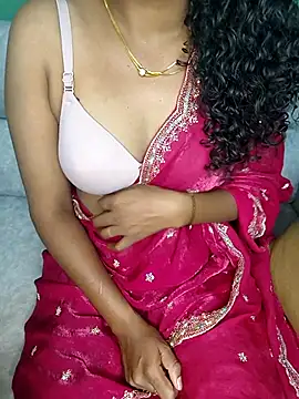 Tamilpallavi online show from October 11, 2025, 1:42 pm