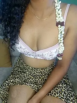 Tamilpallavi online show from December 17, 2025, 7:47 am