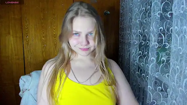 AlinaMors online show from December 20, 2025, 9:44 pm