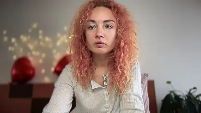 Reddgiirl online show from March 3, 2026, 9:15 am