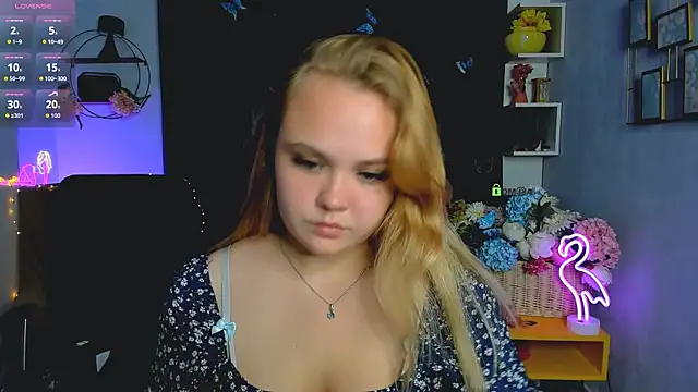 Snapshot of keri_ti chatting on September 16, 2025, 7:48 pm keri ti online show from September 16, 2025, 7:48 pm