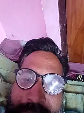 Snapshot of hard_boy9455 chatting on September 21, 2025, 2:19 pm hard boy9455 online show from September 21, 2025, 2:19 pm