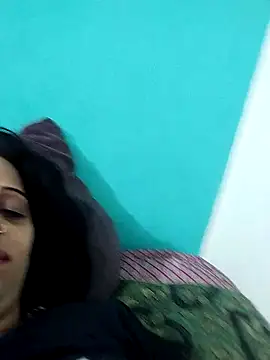 Soniya Roy online show from October 19, 2025, 4:13 am