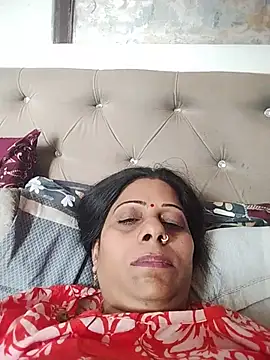 Snapshot of Soniya_Roy chatting on July 2, 2026, 5:35 am Soniya Roy online show from July 2, 2026, 5:35 am