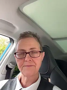 Curvy-Jinx online show from September 24, 2025, 11:35 am