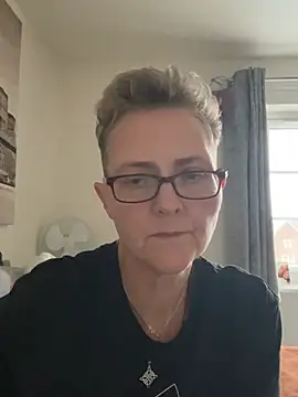 Curvy-Jinx online show from January 19, 2026, 9:02 am