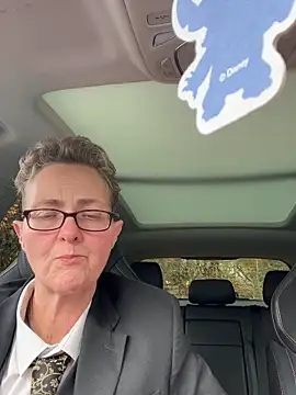 Curvy-Jinx online show from February 10, 2026, 11:25 am