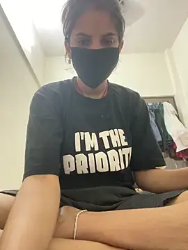 Snapshot of sakshi5533 chatting on March 24, 2026, 8:19 am sakshi5533 online show from March 24, 2026, 8:19 am