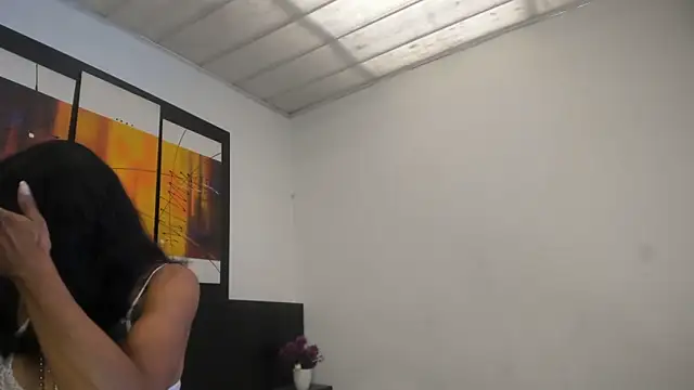 Snapshot of MeganRhyder chatting on June 4, 2026, 5:08 pm MeganRhyder online show from June 4, 2026, 5:08 pm