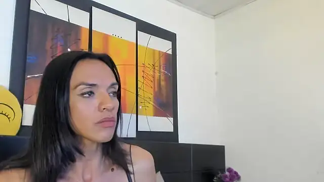 Snapshot of MeganRhyder chatting on June 26, 2026, 4:00 pm MeganRhyder online show from June 26, 2026, 4:00 pm