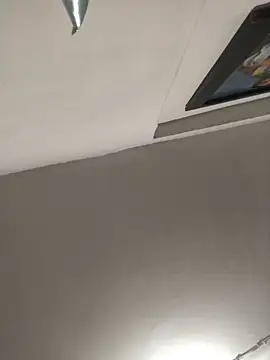 luisahot 9727 online show from October 22, 2025, 4:13 am