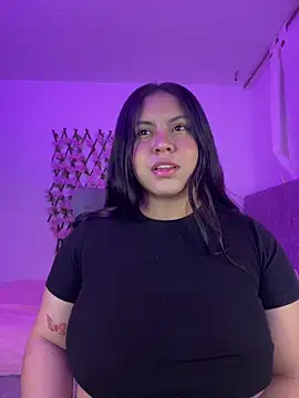 Dominic Schmit01 online show from September 15, 2025, 4:34 am