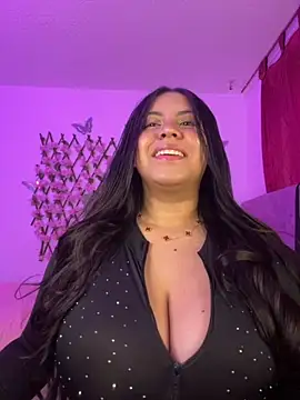 Dominic Schmit01 online show from November 11, 2025, 3:28 am