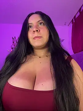 Dominic Schmit01 online show from November 22, 2025, 7:18 am