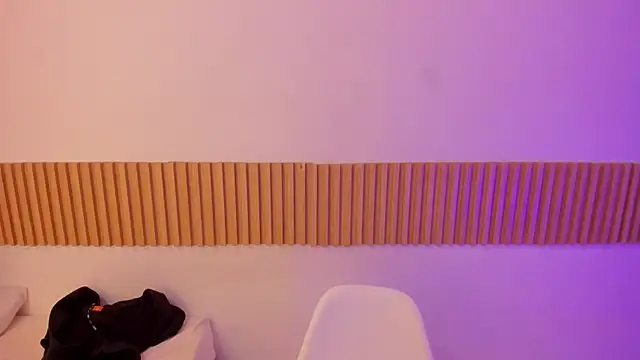 OliviaSweett online show from November 20, 2025, 6:40 pm