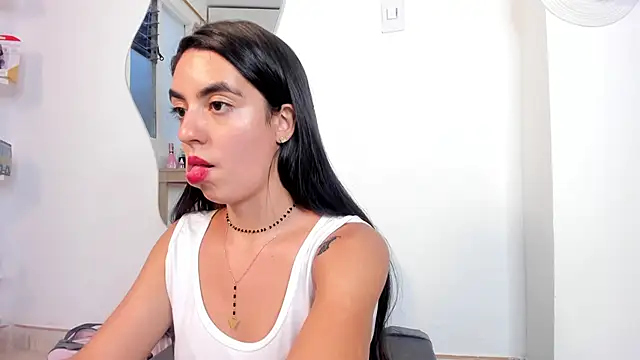 Amishell  online show from January 17, 2026, 9:51 pm