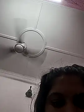 Cute Avni99 online show from October 26, 2025, 6:08 am