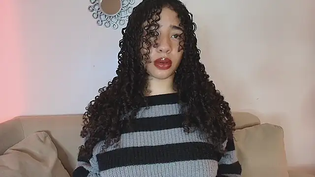 Snapshot of HairyAillyn chatting on January 6, 2026, 8:45 pm HairyAillyn online show from January 6, 2026, 8:45 pm