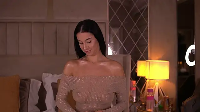 FrancescaDante online show from December 5, 2025, 6:22 am