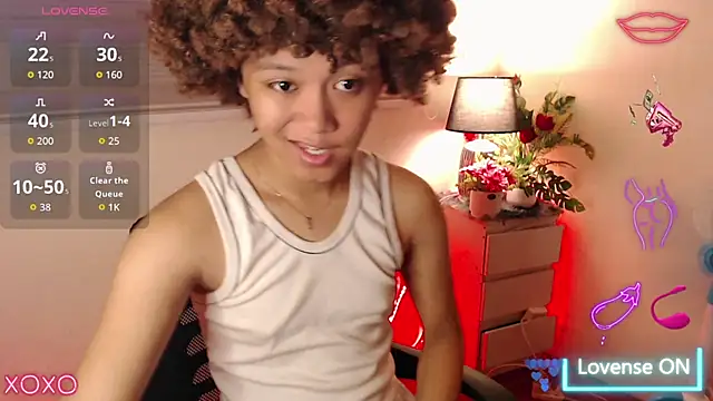 9INCHESHARDCOCK online show from November 15, 2025, 7:32 pm