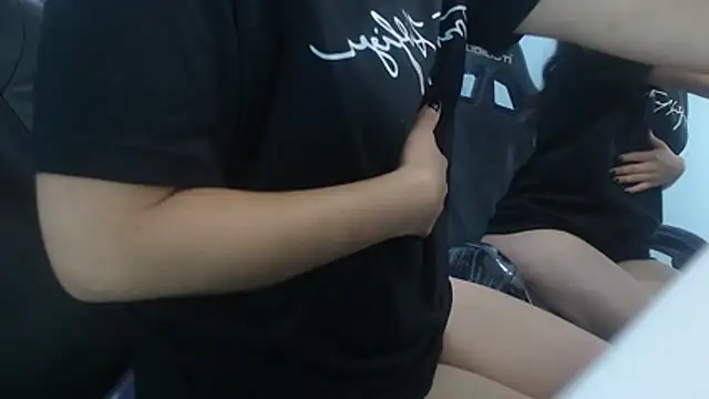 victoria hernandez t  online show from February 17, 2026, 12:56 pm