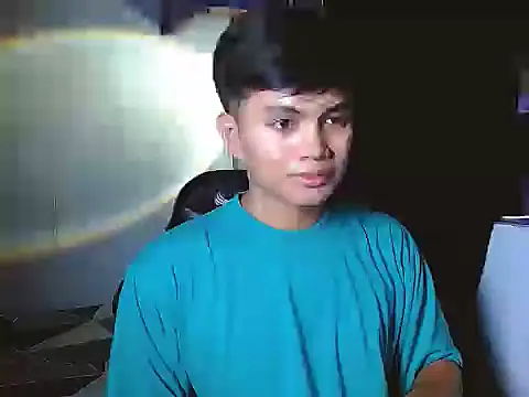 Snapshot of Alexx_143 chatting on October 30, 2025, 6:48 am Alexx 143 online show from October 30, 2025, 6:48 am