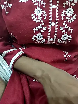 Alia-00 online show from September 27, 2025, 4:06 am