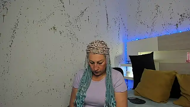 JaddeWalker online show from September 25, 2025, 11:25 am