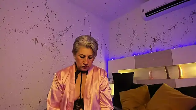 JaddeWalker online show from November 9, 2025, 11:30 am