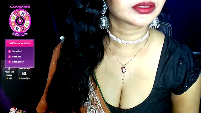 Snapshot of QUEEN_SAKHI- chatting on July 16, 2026, 6:30 am QUEEN SAKHI- online show from July 16, 2026, 6:30 am
