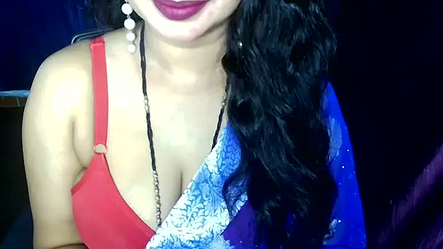 Snapshot of QUEEN_SAKHI- chatting on July 22, 2026, 7:00 am QUEEN SAKHI- online show from July 22, 2026, 7:00 am