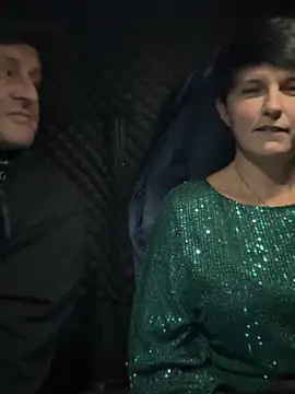 backdoorgalore4you online show from November 29, 2025, 5:49 pm