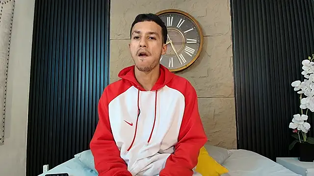 Snapshot of Marcus_Jeron chatting on May 21, 2026, 12:17 am Marcus Jeron online show from May 21, 2026, 12:17 am