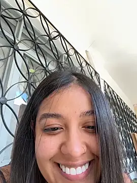 Snapshot of Camila_Bustamante chatting on October 21, 2025, 5:13 pm Camila Bustamante online show from October 21, 2025, 5:13 pm