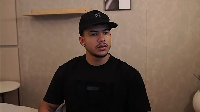 Thiago Valente online show from March 9, 2026, 1:04 pm