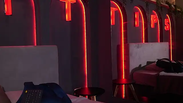 Thiago Valente online show from May 15, 2026, 1:18 pm