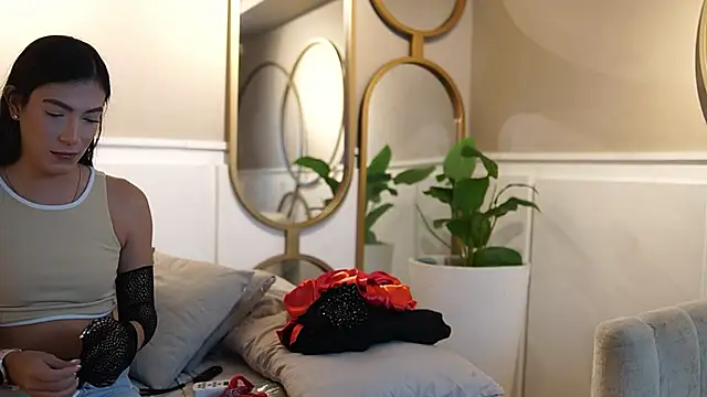 Ariaa Isabell online show from December 16, 2025, 6:24 pm