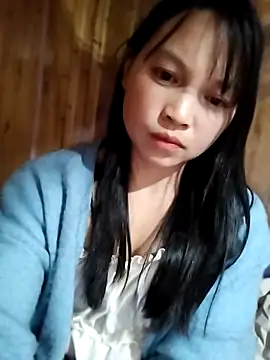 Tiyir597 online show from December 18, 2025, 3:51 pm