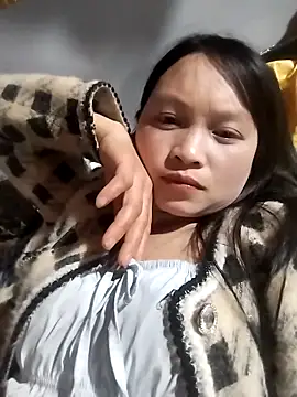 Tiyir597 online show from February 18, 2026, 2:24 pm